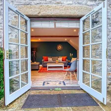 Delightful Two-Bedroom Cottage In The Heart Of Bakewell Buitenkant foto