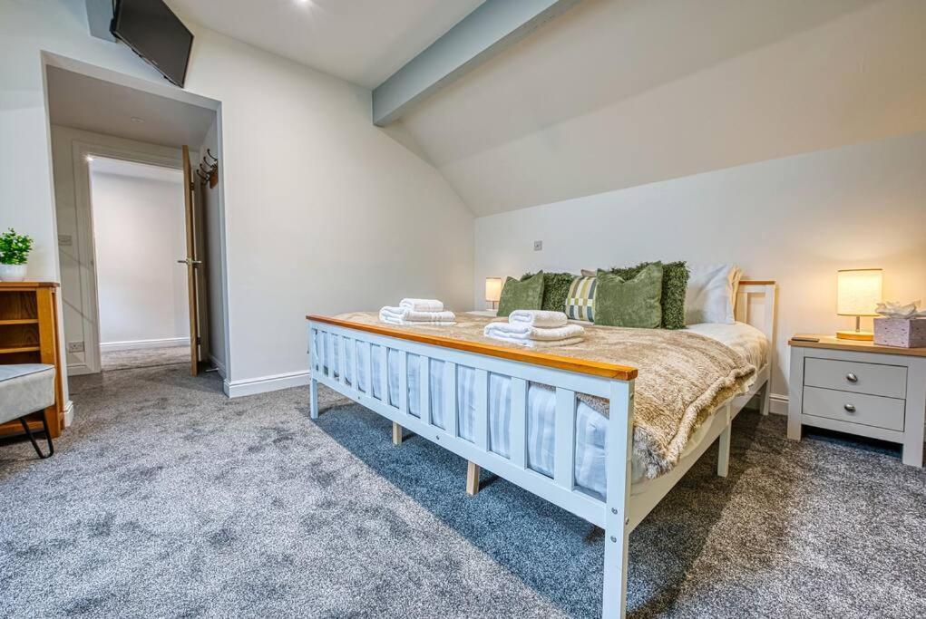 Delightful Two-Bedroom Cottage In The Heart Of Bakewell Buitenkant foto