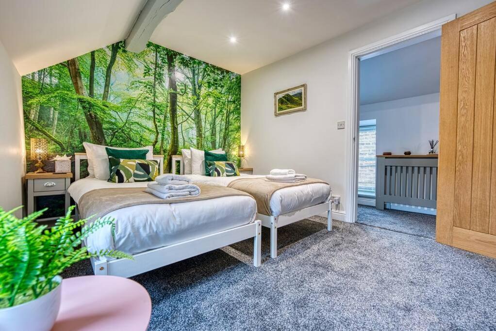 Delightful Two-Bedroom Cottage In The Heart Of Bakewell Buitenkant foto