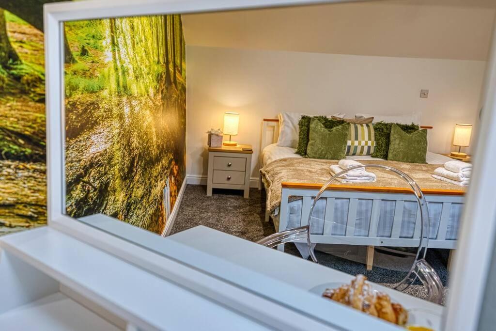 Delightful Two-Bedroom Cottage In The Heart Of Bakewell Buitenkant foto