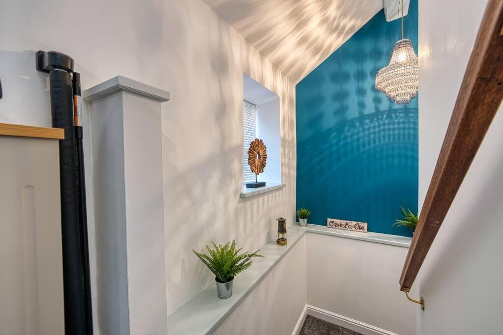 Delightful Two-Bedroom Cottage In The Heart Of Bakewell Buitenkant foto