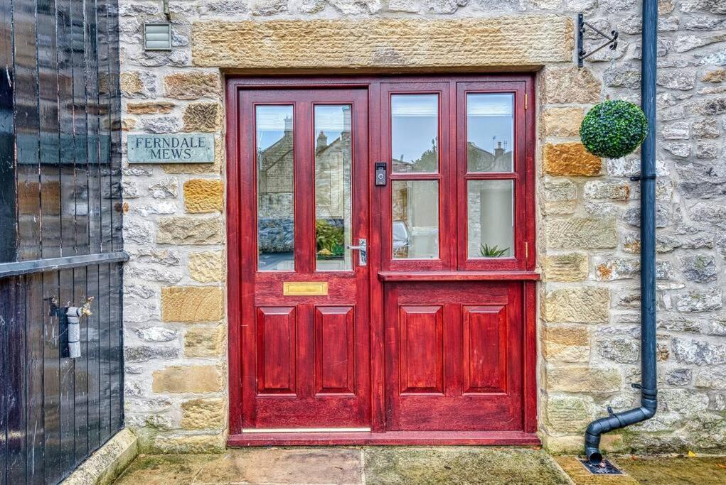 Delightful Two-Bedroom Cottage In The Heart Of Bakewell Buitenkant foto