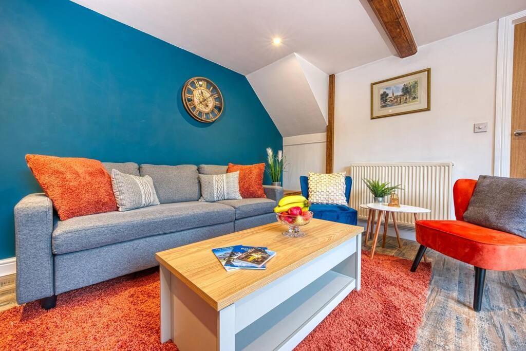 Delightful Two-Bedroom Cottage In The Heart Of Bakewell Buitenkant foto
